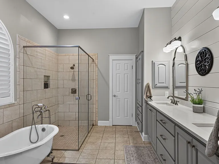29607 Fairway Bluff Dr — Photo 20