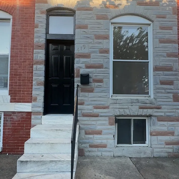 419 N Montford Ave