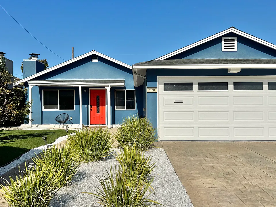 520 Marine View Ave