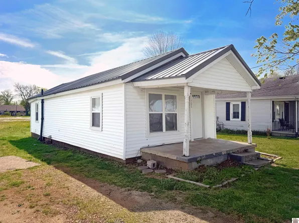 705 Elm St, Benton, KY 42025