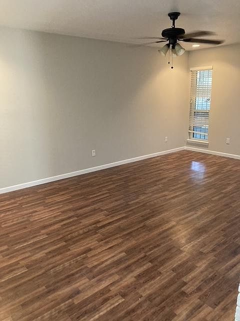 1st image of 1115 Belle Pl