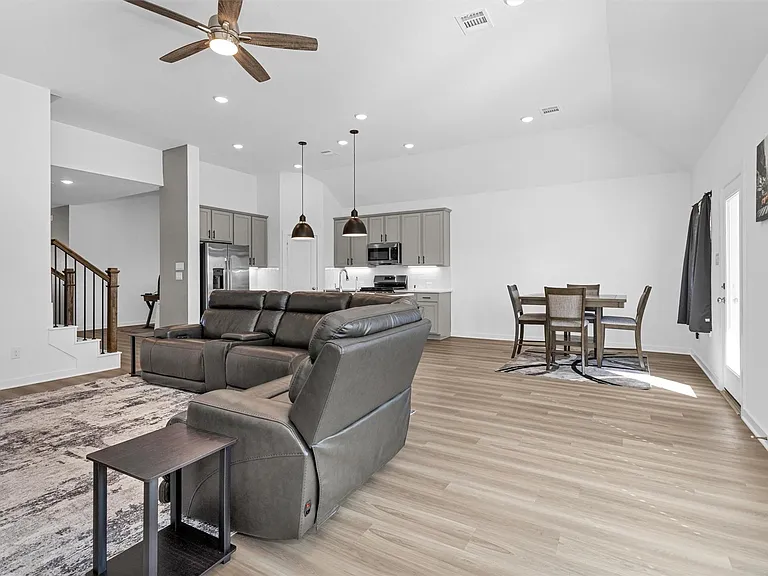 2127 Heather Ridge Way — Photo 16