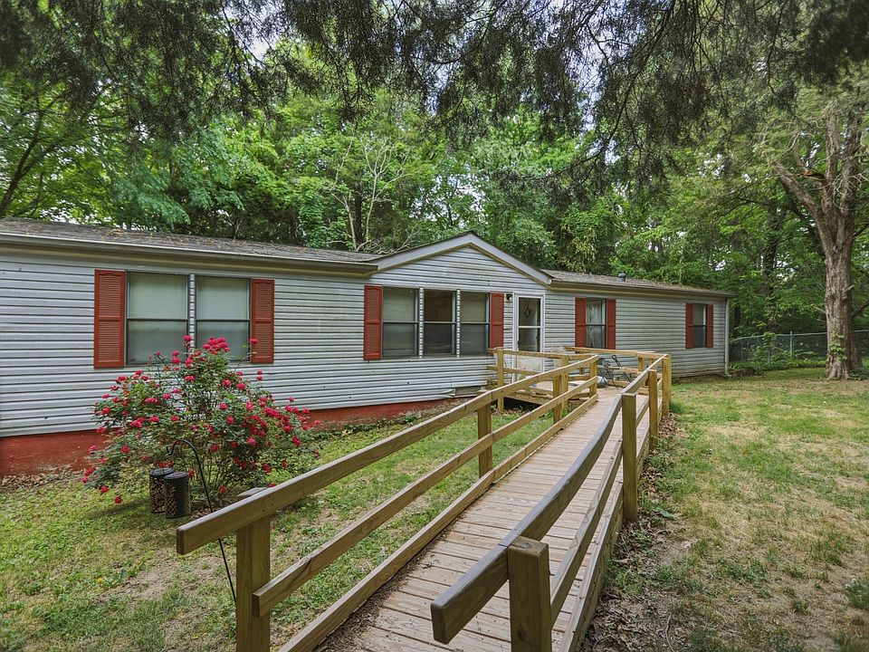 1st image of 1024 Pickle Knight Rd