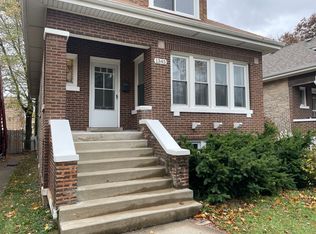 1345 S 60th Ct, Chicago, IL 60804