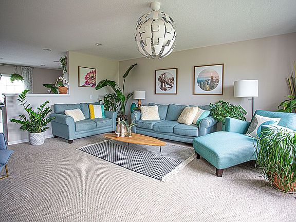 2nd image of 2489 Aristocracy Cir