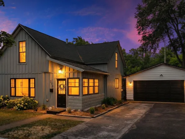 210 E 14th St, Traverse City, MI 49684