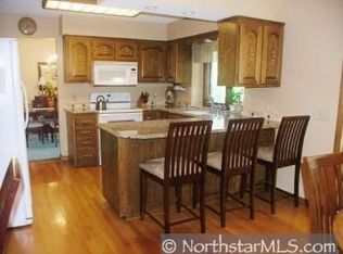 12805 34th Ave N, Plymouth, MN 55441