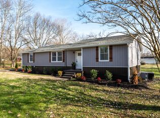 106 Hunters Ln, Hendersonville, TN 37075