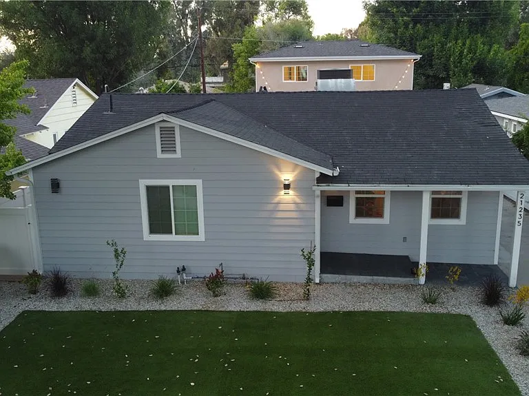 21233 Lopez St — Photo 16