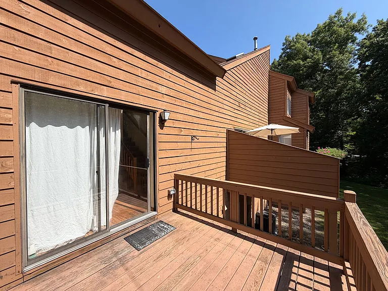 40 Danforth Ct — Photo 13