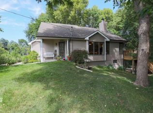55239 Fox Rd, Glenwood, IA 51534