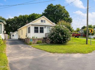 63 Osborne Rd, Albany, NY 12205