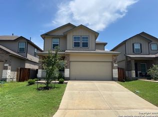 3114 Buttercup Byu, San Antonio, TX 78245