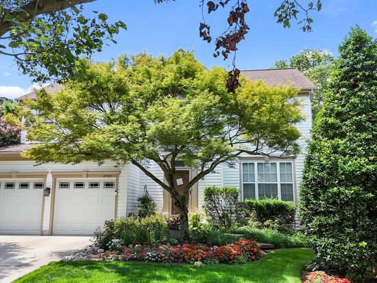 2703 Hamils Ct, Crofton, MD 21114