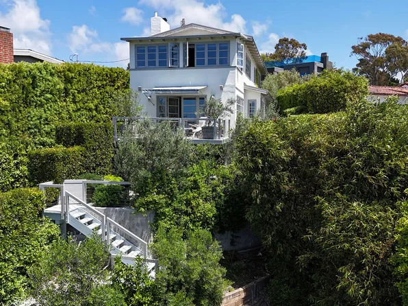 271 Amalfi Dr, Santa Monica, CA 90402