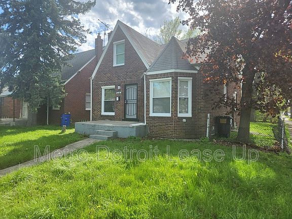 2nd image of 19419 Westphalia St