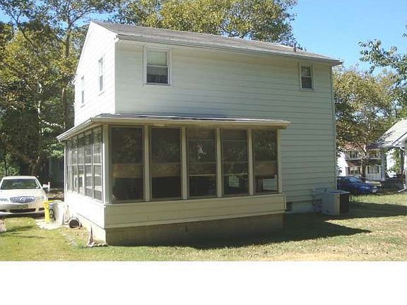 Exterior Back