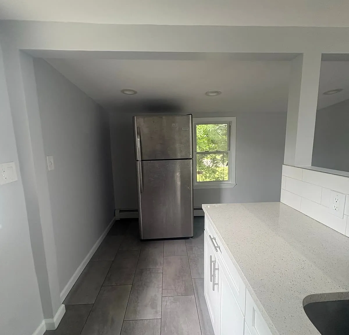 1 bed, 650 sqft, $1,400 — Photo 2