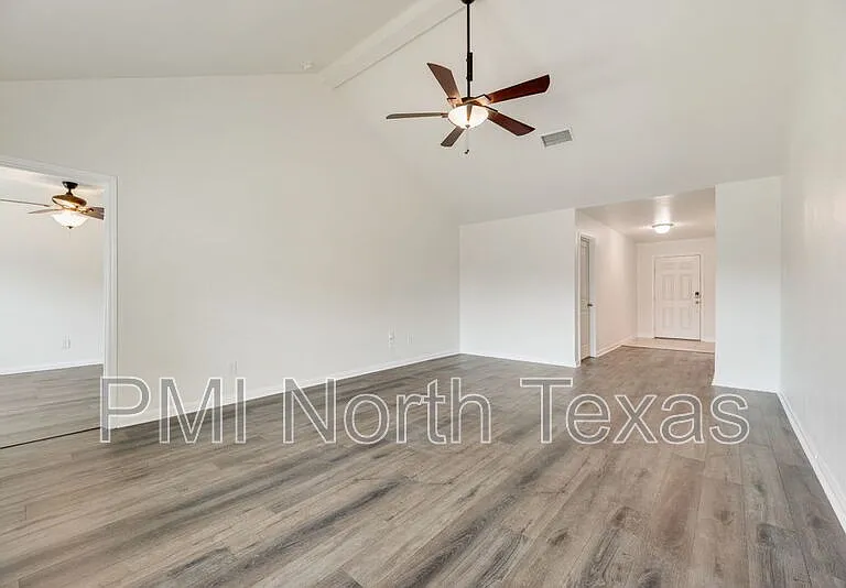 1911 Pilot Point Way — Photo 6