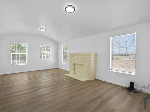 2750 Dixie St, Rosamond, CA 93560