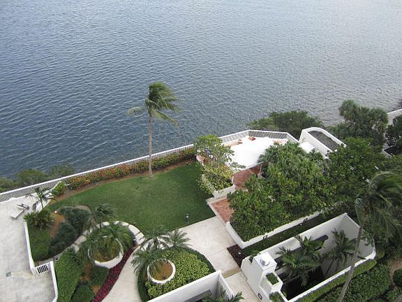 2nd image of 3000 Island Blvd APT 1202