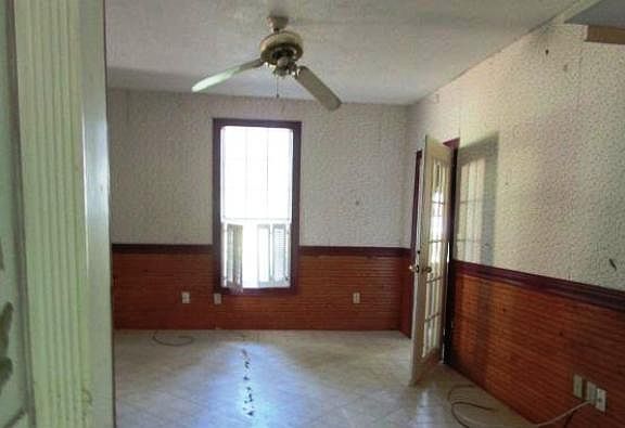 3rd image of 16387 SE 137th Ct