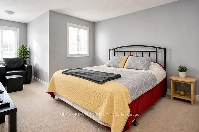 100 Sun King Cres — Photo 12