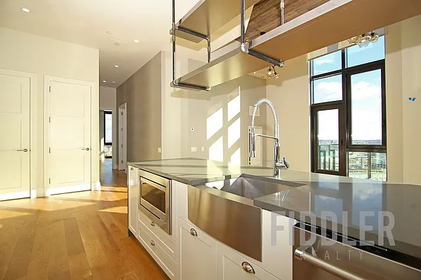 Rented by Fiddler Realty | media 114