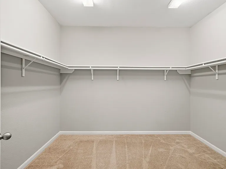 16430 Sheffield Run Dr — Photo 21