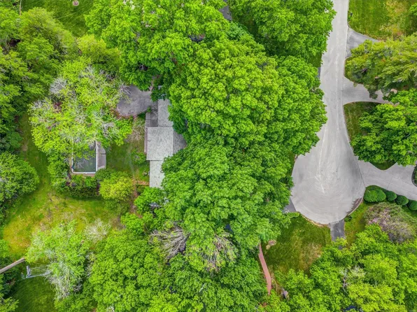 11 Outer Ladue Dr, Saint Louis, MO 63131