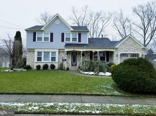 33 Jefferson Ave, Marlton, NJ 08053