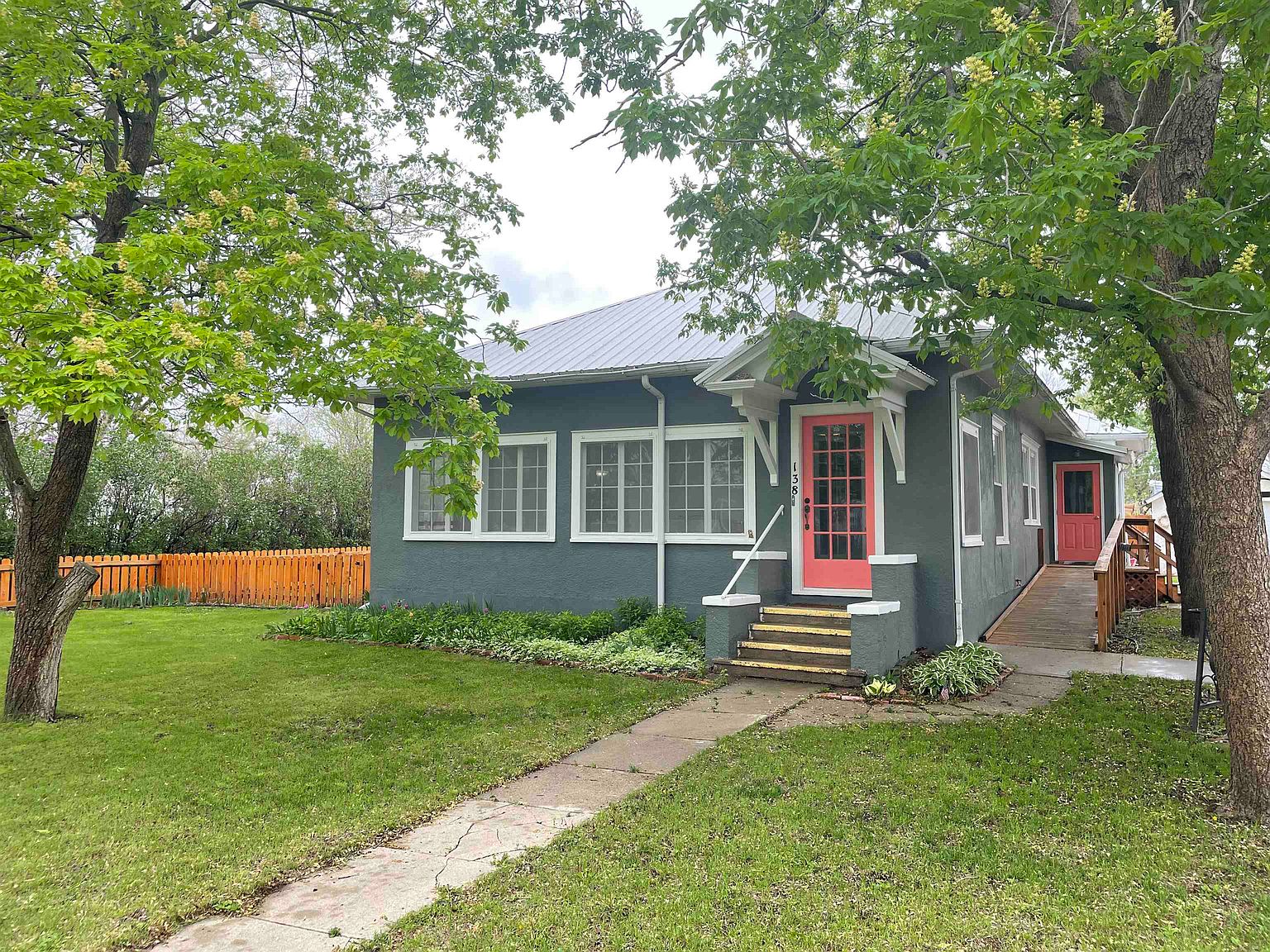 138 W 5th St, Ainsworth, NE 69210 Zillow