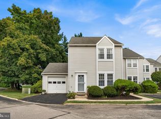 1 Maple Dr, Conshohocken, PA 19428