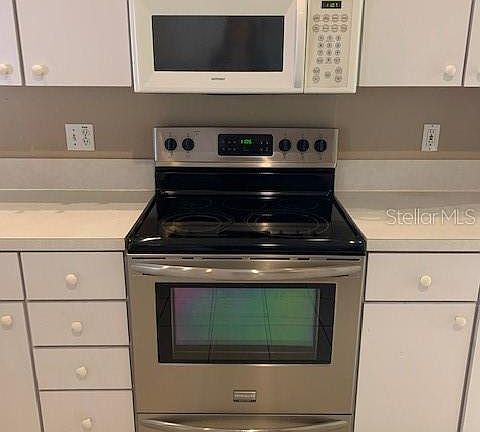 5th image of 15524 Granby Pl