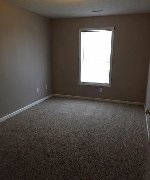 3189 Sweet Clover Ln — Photo 40