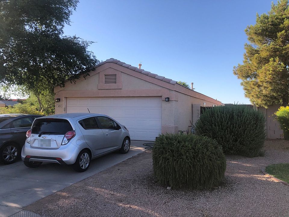 2nd image of 1694 E Amber Ln