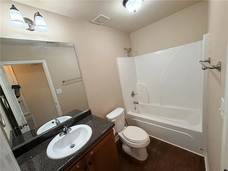 9646 Estate Dr — Photo 24