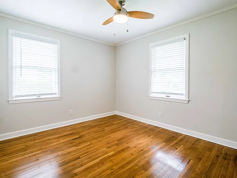 5604 Paulsen St — Photo 42