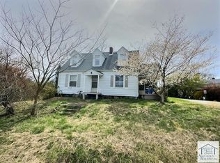 586 Old Stage Rd, Bassett, VA 24055