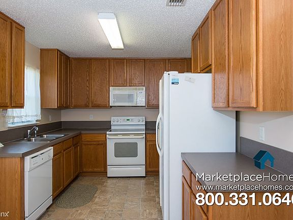 5th image of 14197 W Crestwick Dr