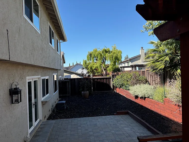 4413 Sugarland Ct — Photo 30