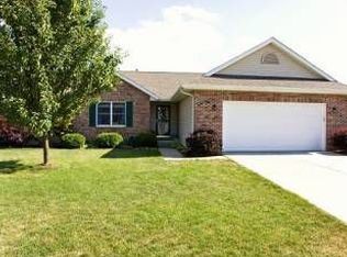 5008 Manhattan Dr, Springfield, IL 62711