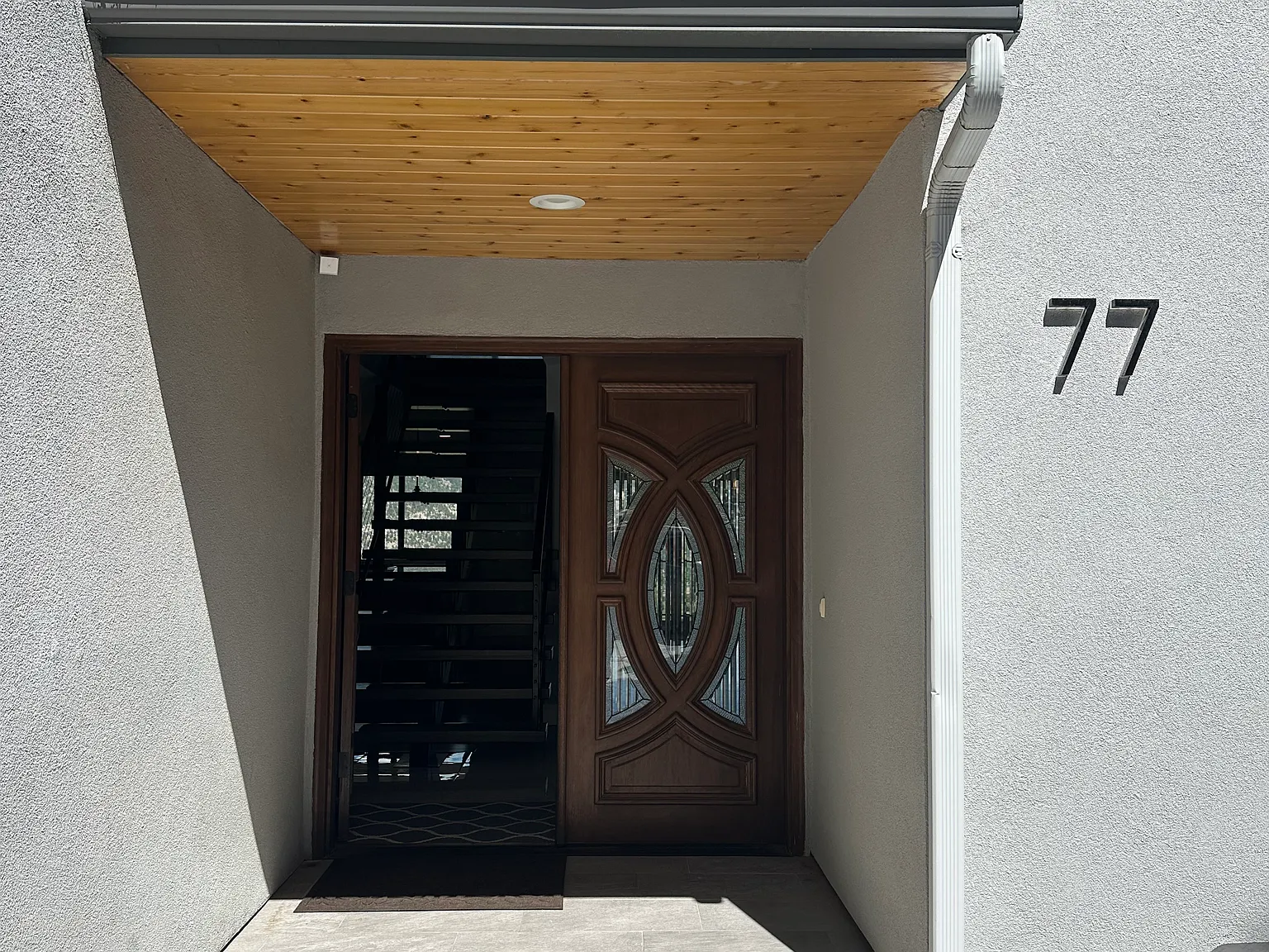 5 bed, 4700 sqft, $6,500 — Photo 4