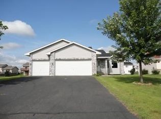 2111 Garfield St S, Cambridge, MN 55008