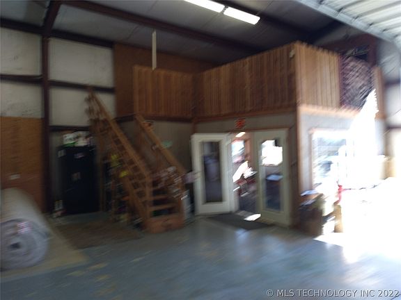 5th image of 500 N Wood Dr