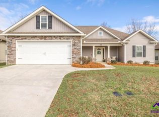 305 Gibson Cir, Kathleen, GA 31047