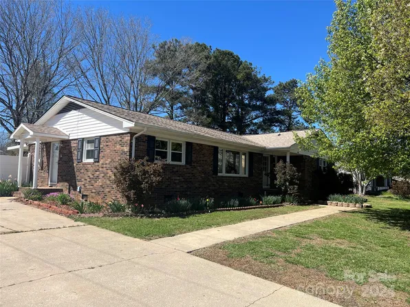 807 Ridge St, Albemarle, NC 28001