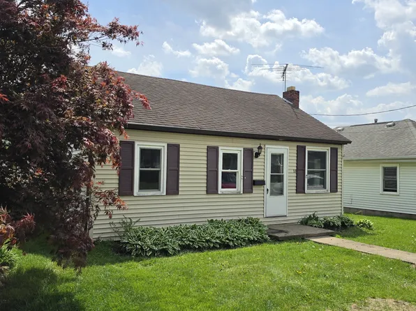 18 Ames St, Mount Vernon, OH 43050