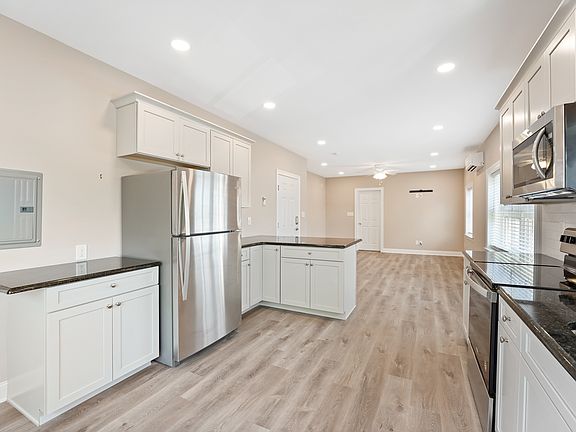 Somethings you can't see, like the dishwasher, garbage disposal, ice maker and pantry.