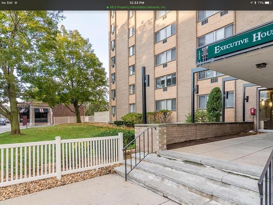 1st image of 1025 Hancock St Unit 13F